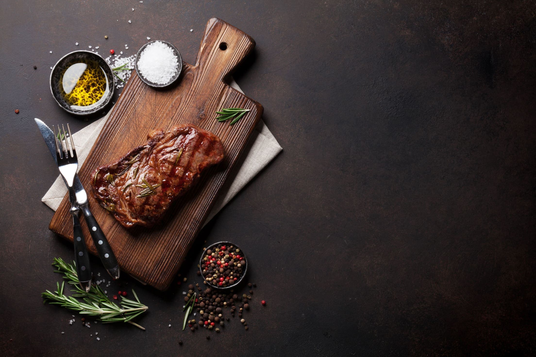 Seared Steak, Roasted Potatoes, & Seasonal Salad